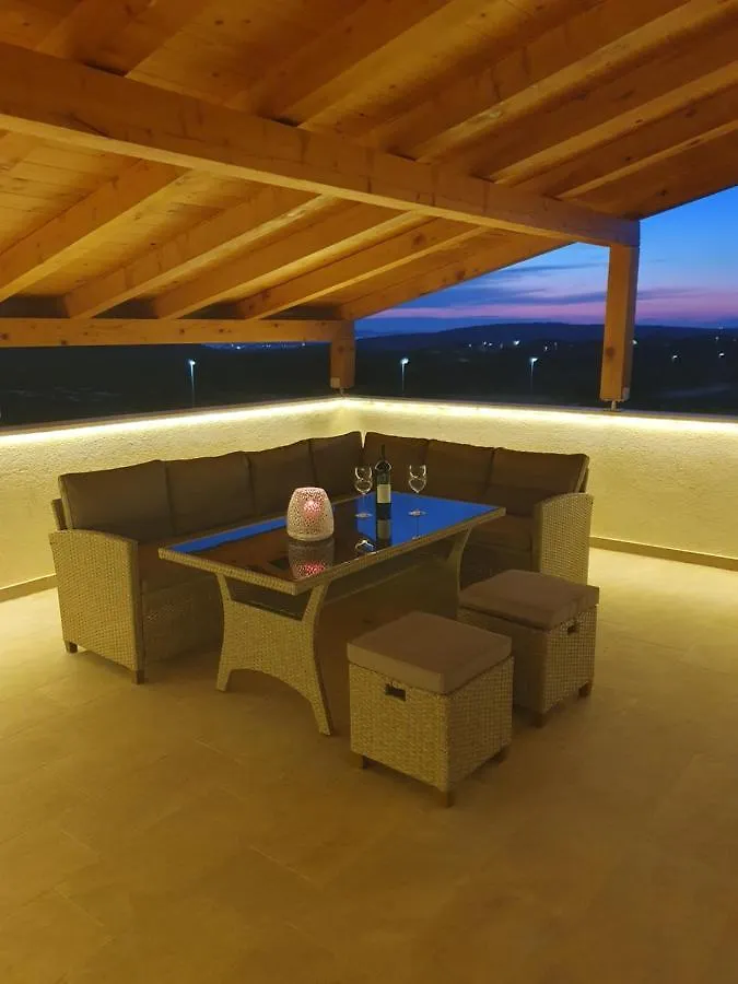 Villa Leonie Debeljak 0*,  Croatia